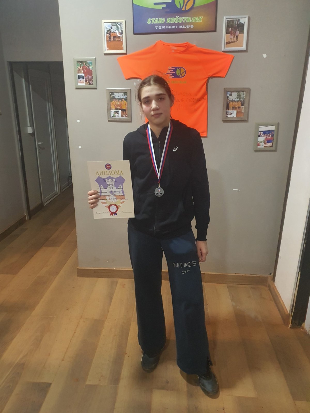 Stari kosutnjak 18 devojcice 07022026 2